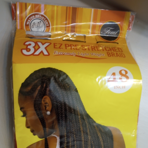 Hair Plus Trading Co 3X Pre-stretched Ombre Braid New In Package - Picture 6 of 7